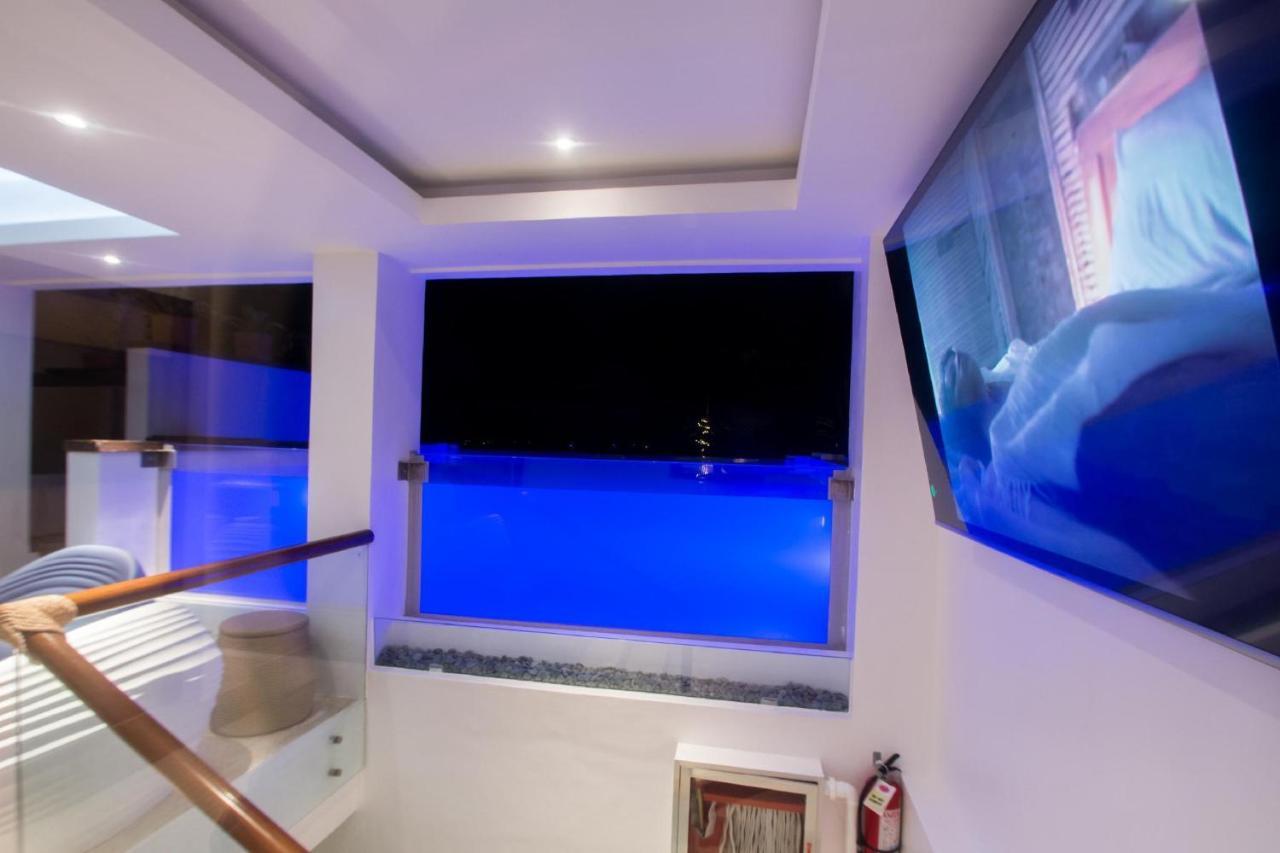 Signature Boracay Blue Manoc-Manoc Bagian luar foto